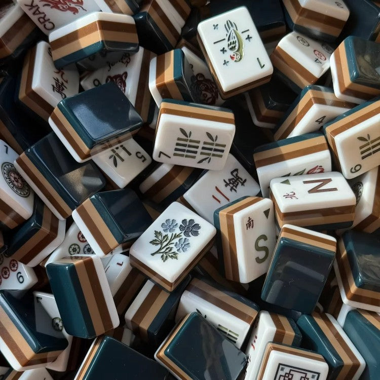Golden Grove American Mahjong Set – 160 Tiles